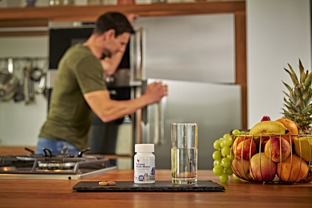 men kitchen healthy food supplements
