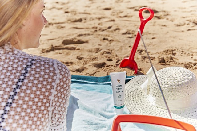 Aloe Vera Gelly Forever aftersun beach